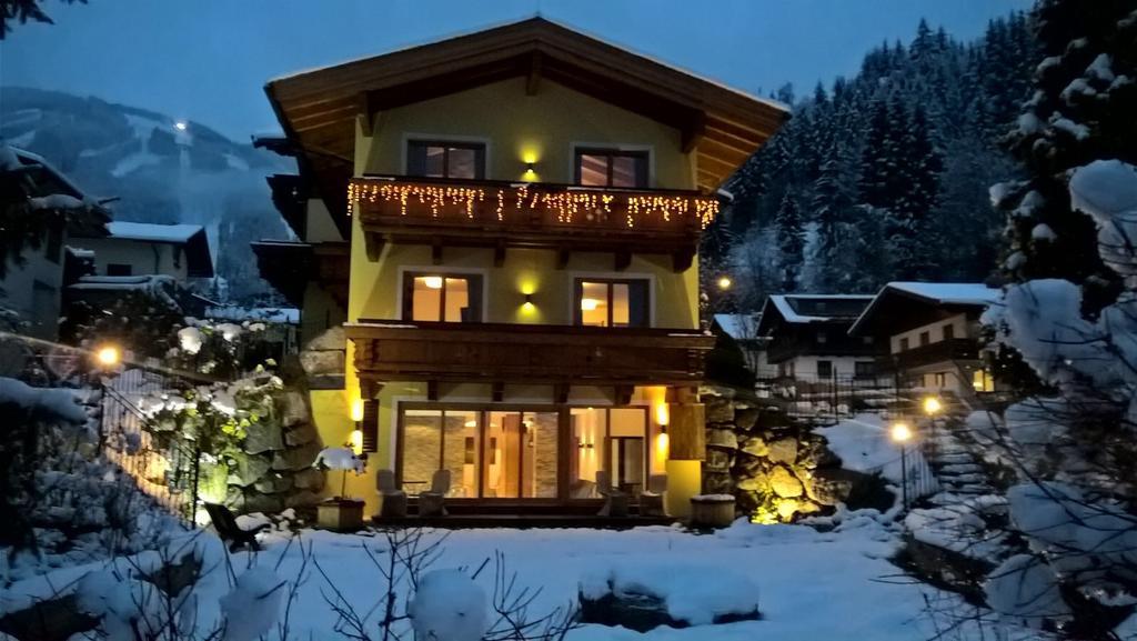 Landhaus Marlies Целль-ам-Зеє Екстер'єр фото